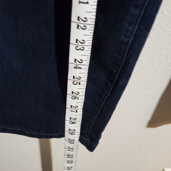 Croft & Barrow classic fit jeans plus 16 short‎ - Picture 3 of 7